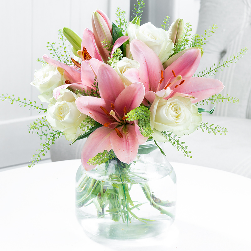 Beautiful Lily & Rose